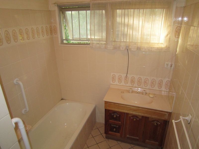 249 Wondall Road, Wynnum West QLD 4178