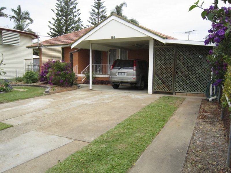 166 Randall Road, Wynnum West QLD 4178