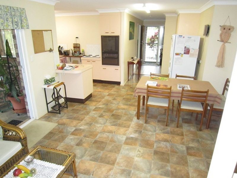 95 Radford Road, Manly West QLD 4179