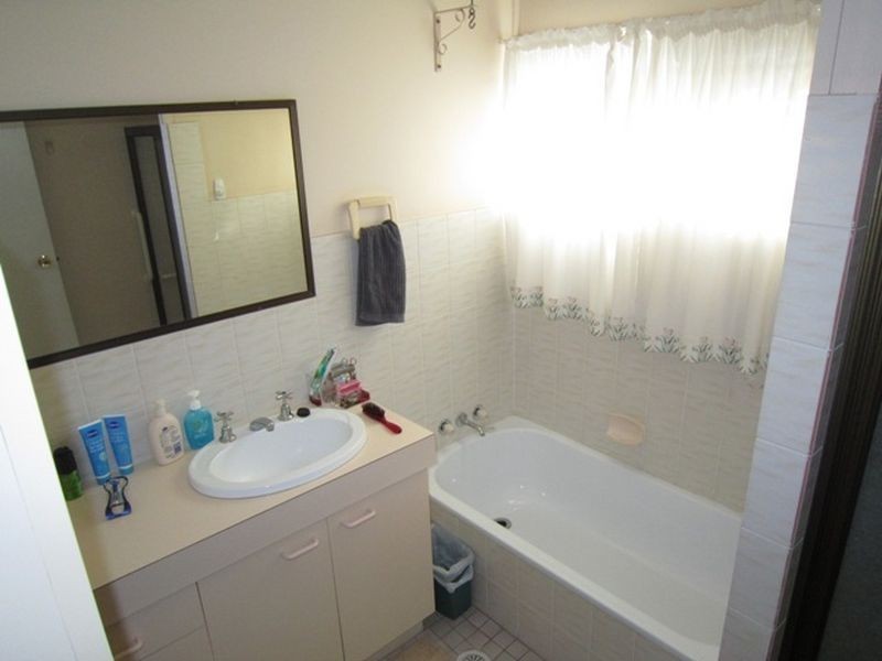 95 Radford Road, Manly West QLD 4179