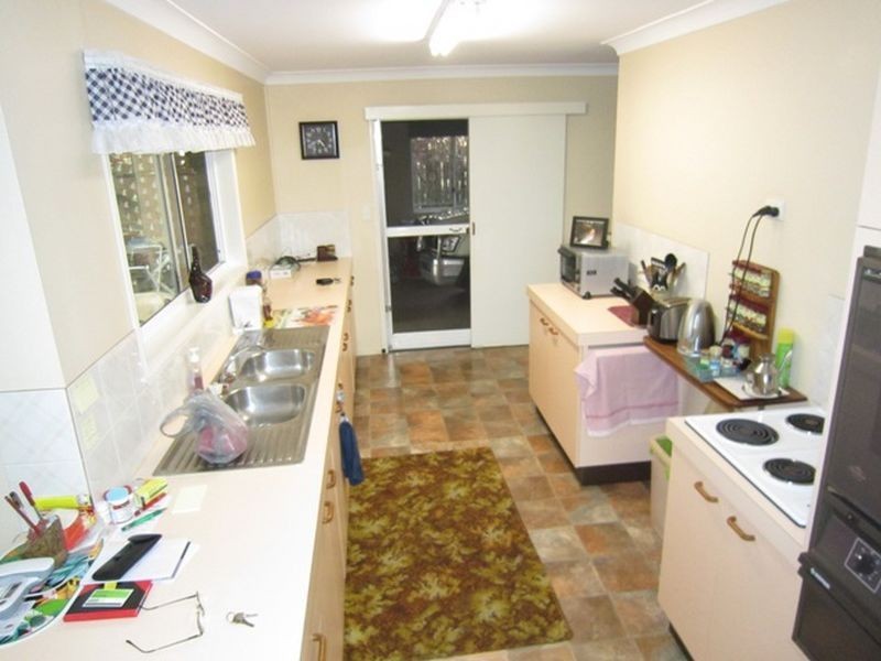 95 Radford Road, Manly West QLD 4179