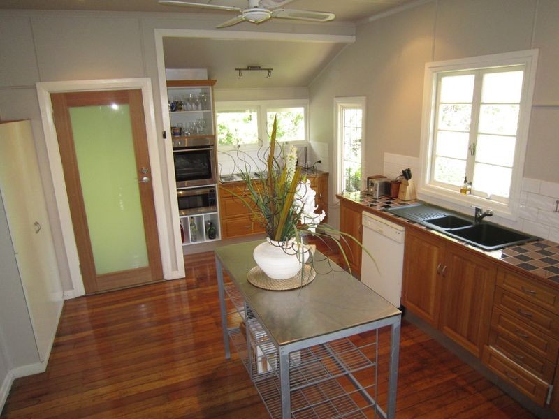 14 Belmont Road, Tingalpa QLD 4173