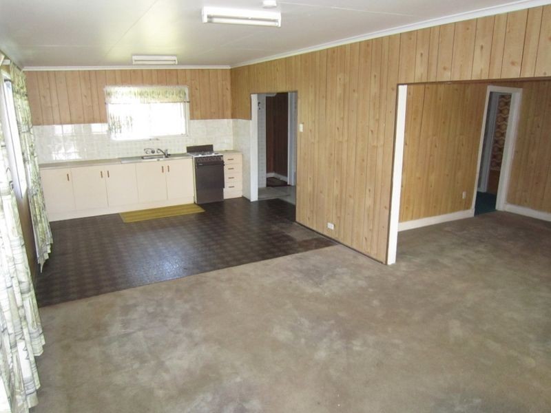 82 Joffre Street, Wynnum QLD 4178