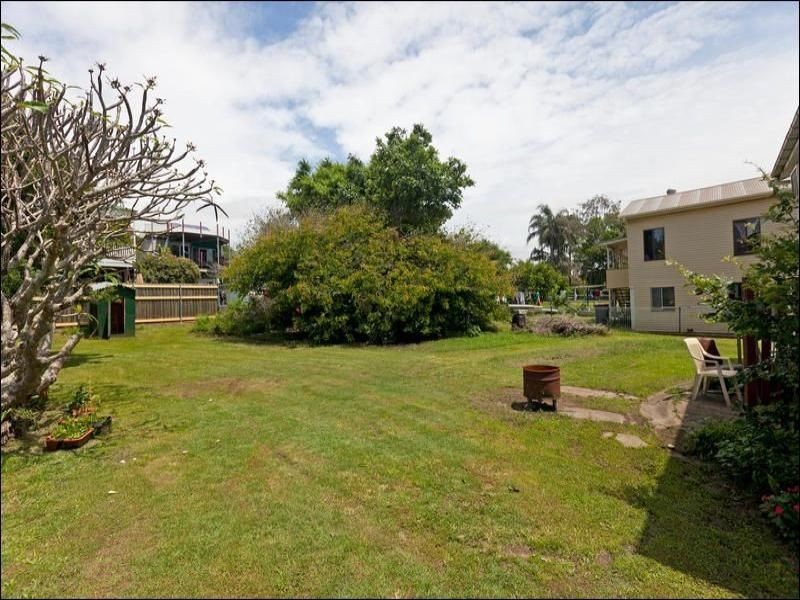 23 Grattan Tce, Wynnum QLD 4178