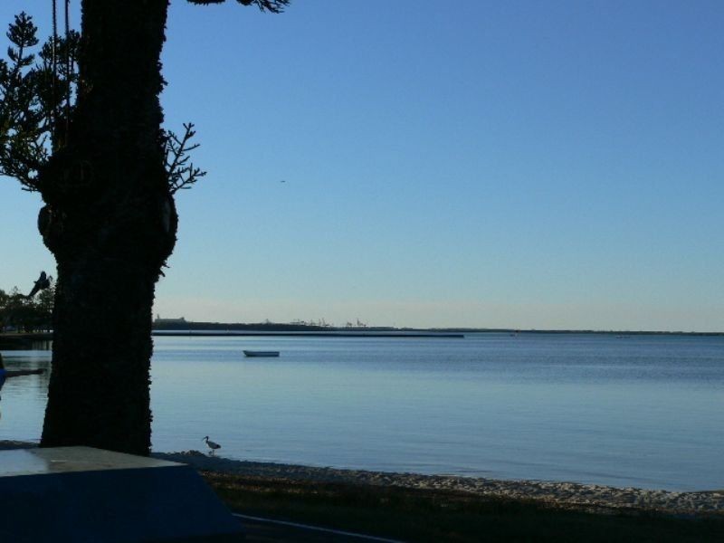 23 Grattan Tce, Wynnum QLD 4178