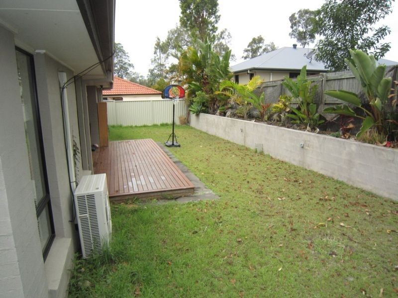 43 Senden Cres, Manly West QLD 4179