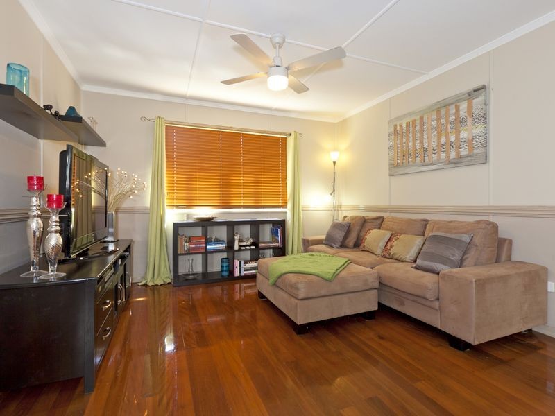 41 Buderim Street, Manly QLD 4179