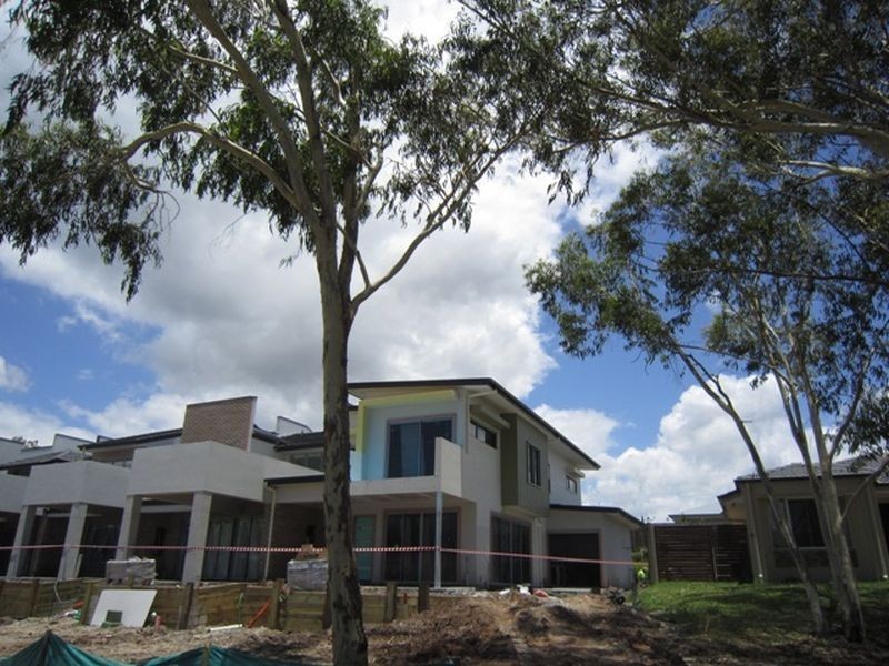 3/8 Worchester Cr, Wakerley QLD 4154