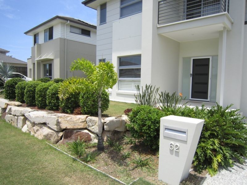 62 hIGHLAND CRES, Belmont QLD 4153