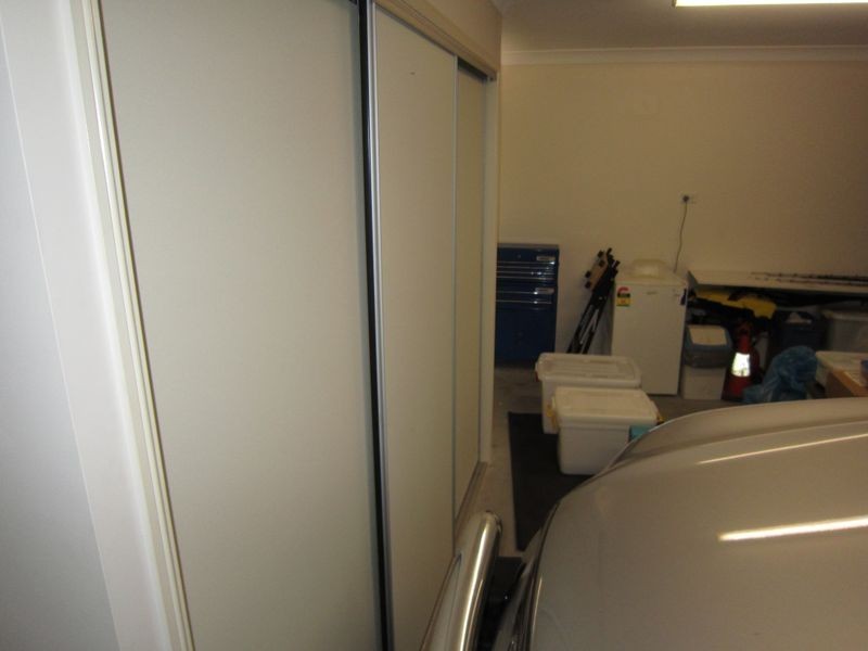 51 Olsen Cres, Wakerley QLD 4154