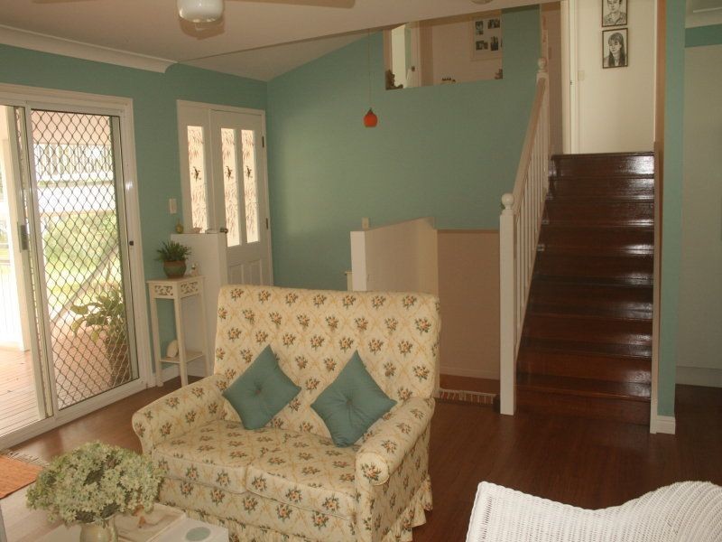 378 Victoria Parade, Coochiemudlo Island QLD 4184