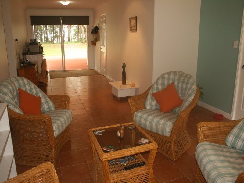 378 Victoria Parade, Coochiemudlo Island QLD 4184