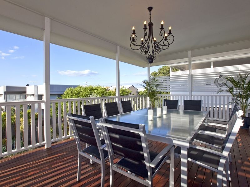 48 Boswell Terrace, Wynnum QLD 4178