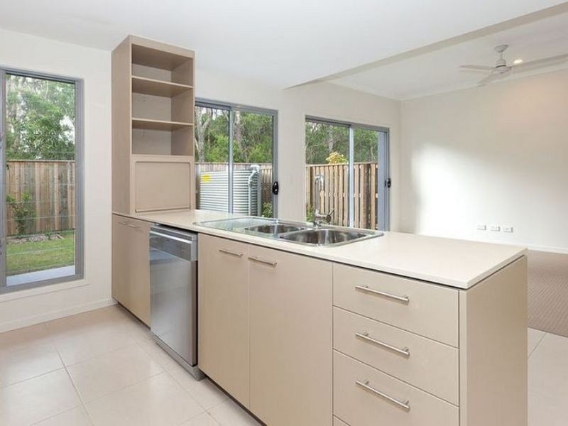 33/57 MOSS RD, Wakerley QLD 4154