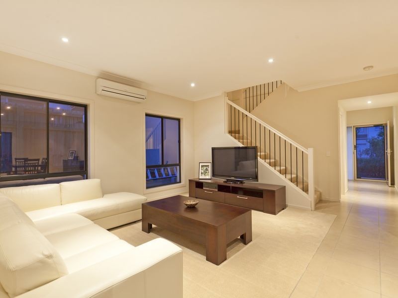 88 Summit, Belmont QLD 4153