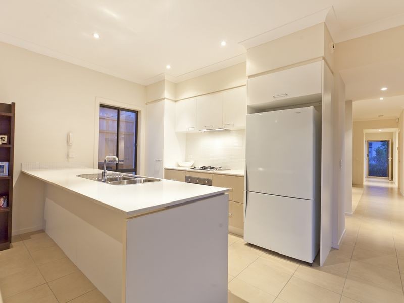 88 Summit, Belmont QLD 4153