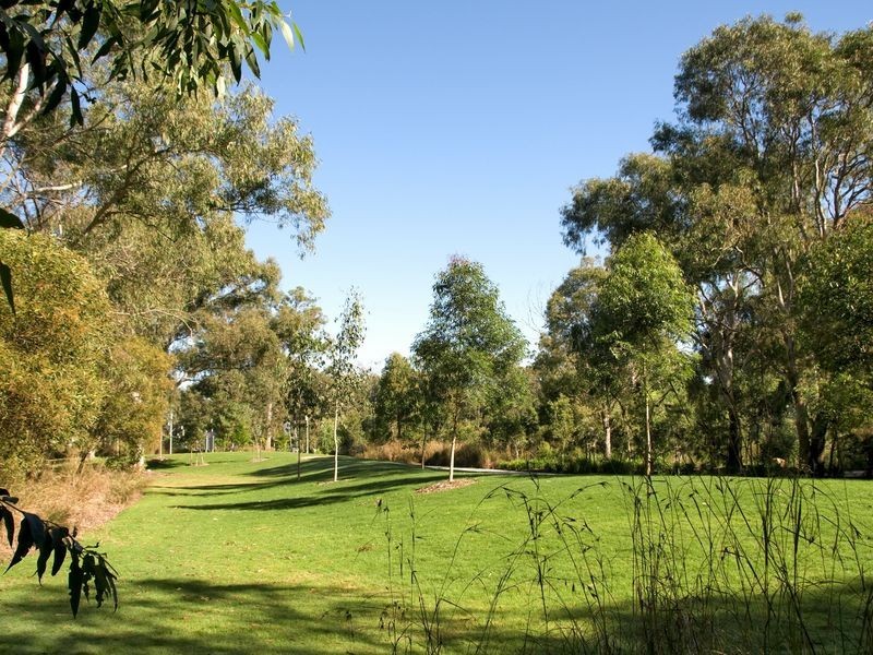 Mossvale on Manly, Wakerley QLD 4154