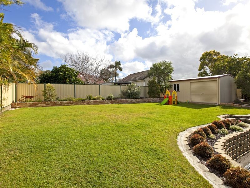 24 French Street, Wynnum QLD 4178