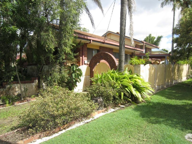18 David Street, Morningside QLD 4170