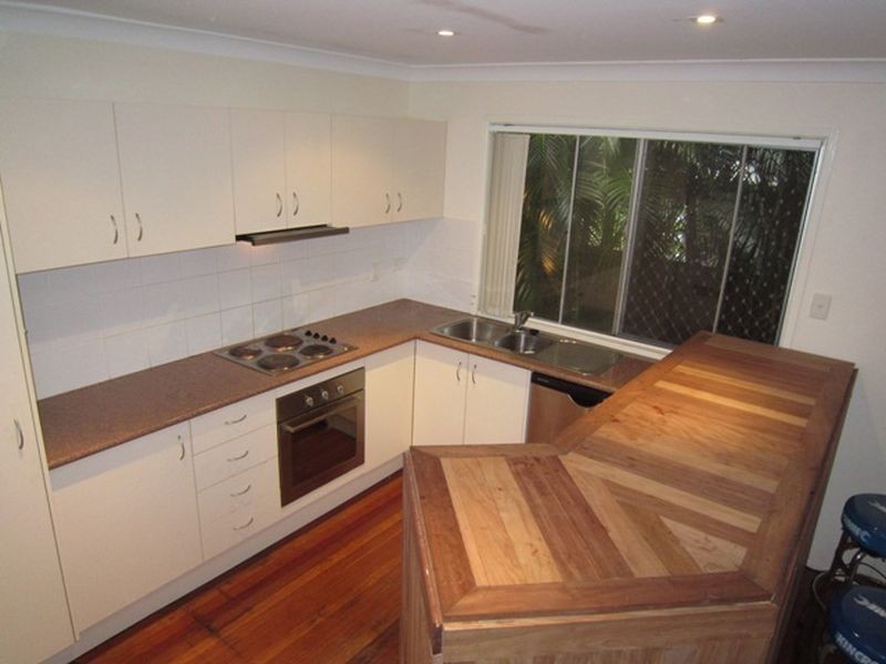 4/72 McFadden Street, Wynnum QLD 4178