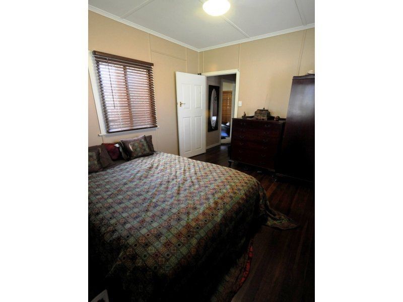 17 Shepherd, Wynnum QLD 4178