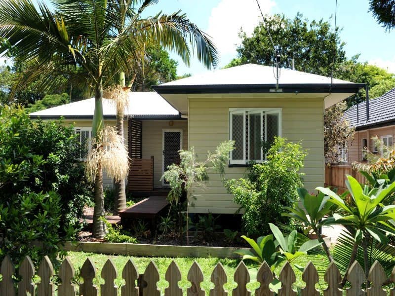 17 Shepherd, Wynnum QLD 4178