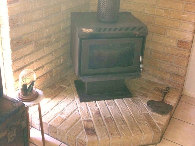 4 Pimelea Cr, Mount Cotton QLD 4165