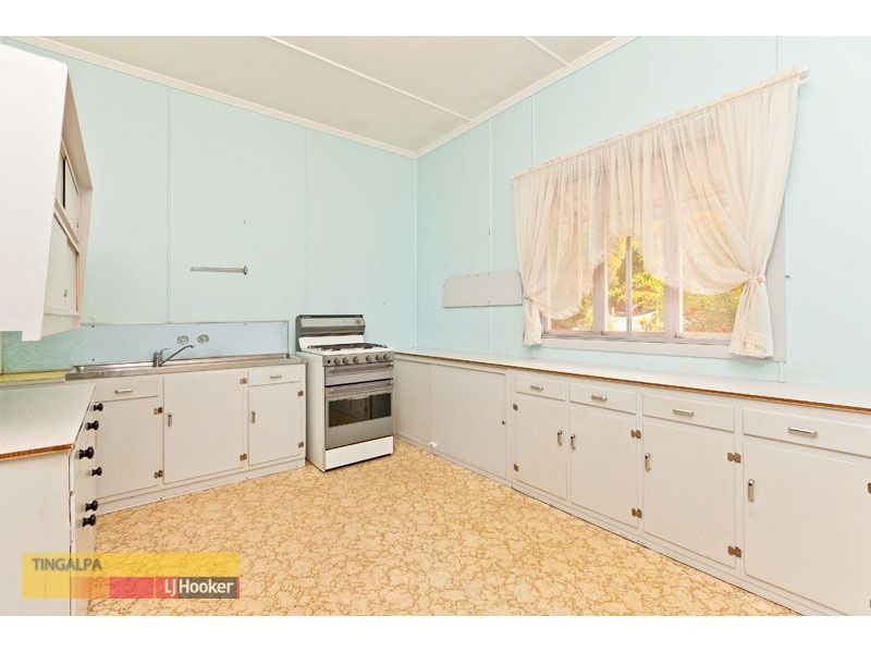 43 Hutton Ave, Wynnum QLD 4178