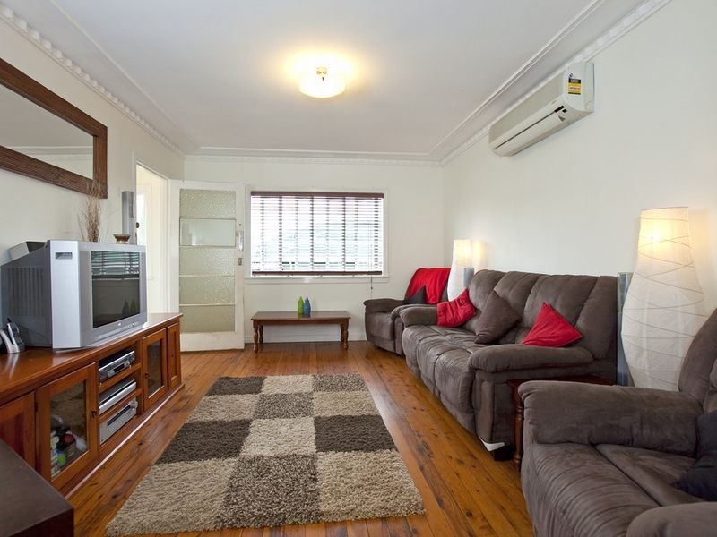 19 Jellicoe, Manly West QLD 4179