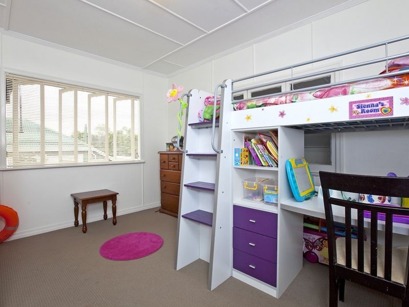 19 Jellicoe, Manly West QLD 4179