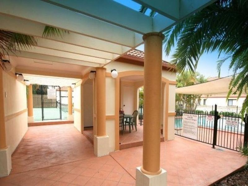 19/74 Plaza Street, Wynnum West QLD 4178