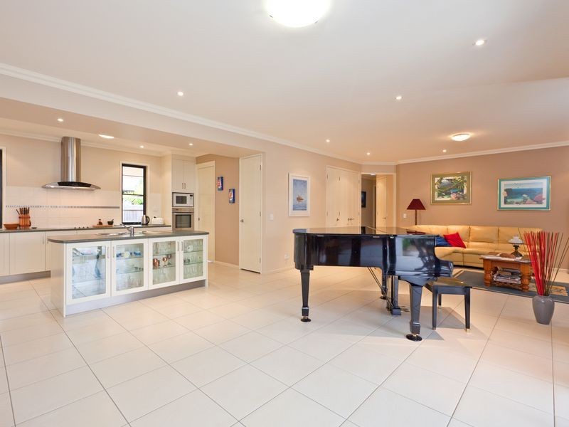 64 Jacob Street, Wellington Point QLD 4160