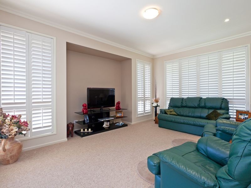 64 Jacob Street, Wellington Point QLD 4160