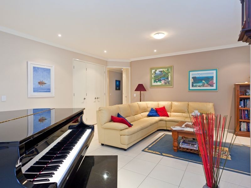64 Jacob Street, Wellington Point QLD 4160