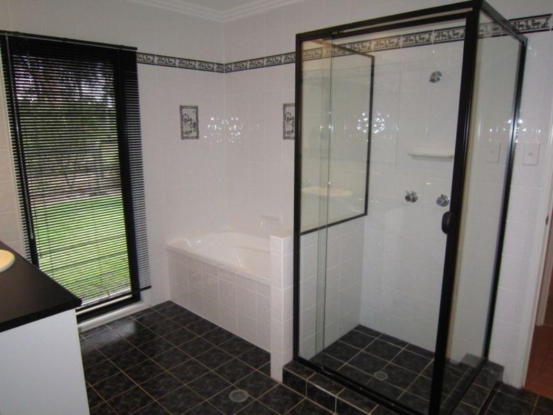 260 CHARLETON, Chandler QLD 4155