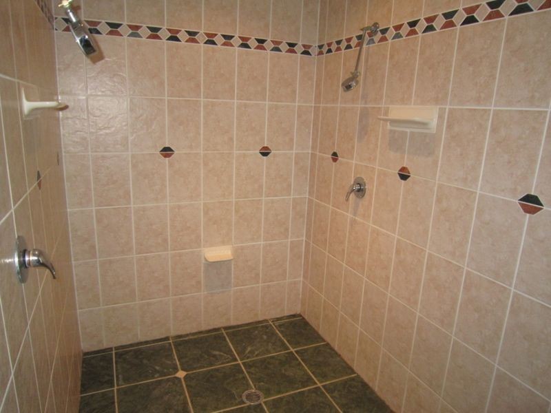 260 CHARLETON, Chandler QLD 4155