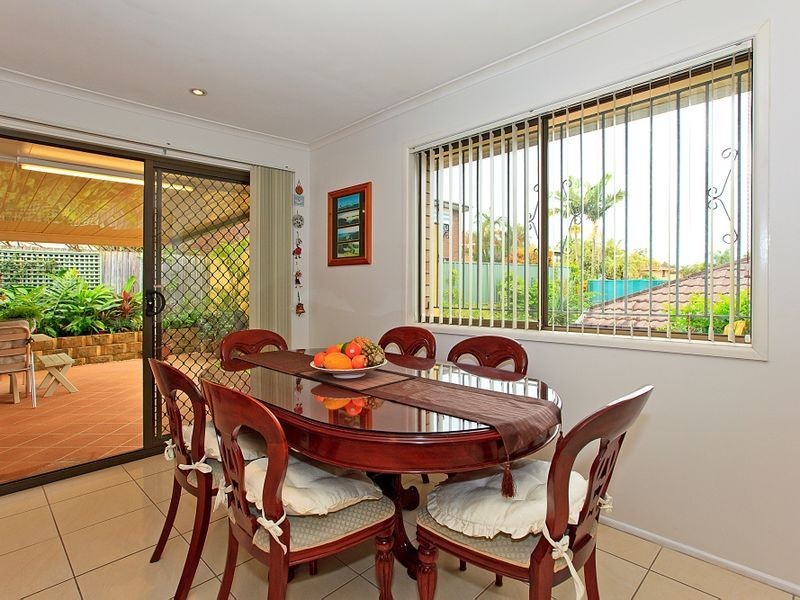 20 Hartigan, Belmont QLD 4153