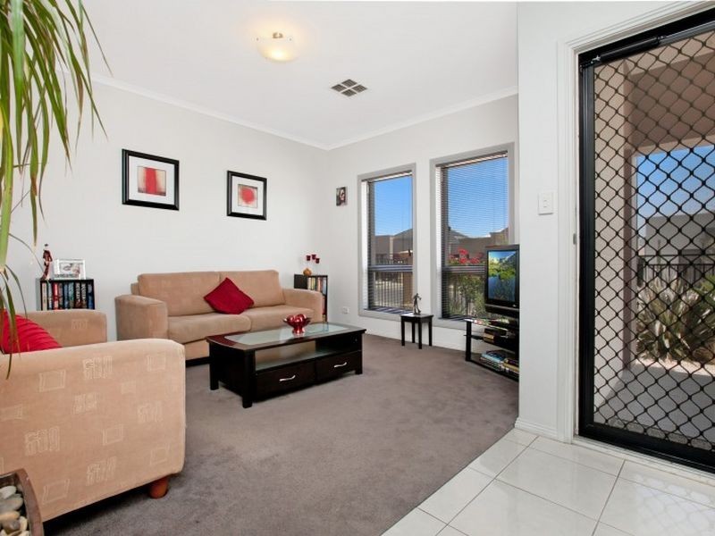 79 Sanctuary Drive, Mawson Lakes SA 5095