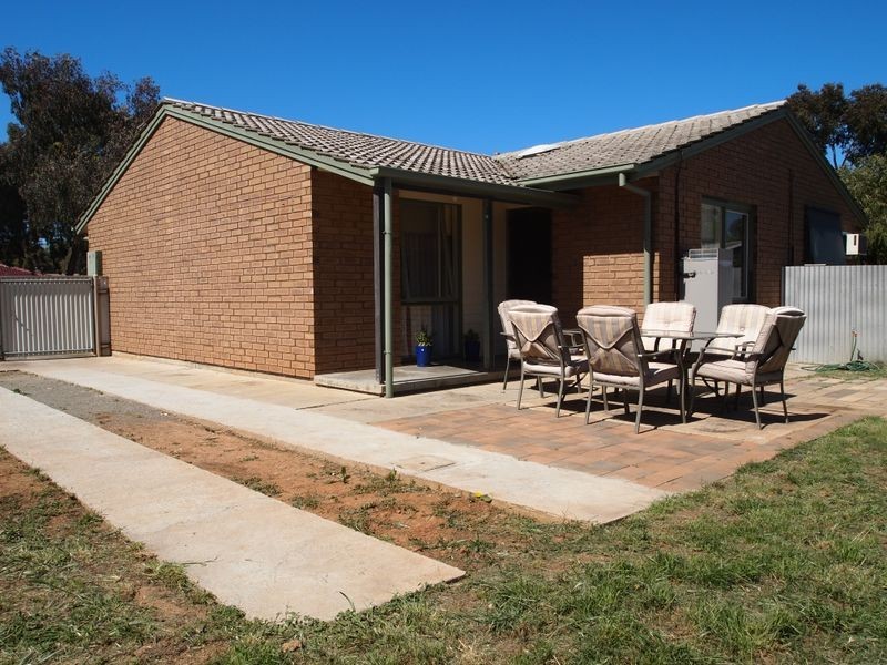 9 Erica Court, Parafield Gardens SA 5107