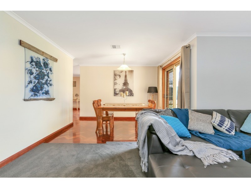 25 Ingham Way, Salisbury Heights SA 5109