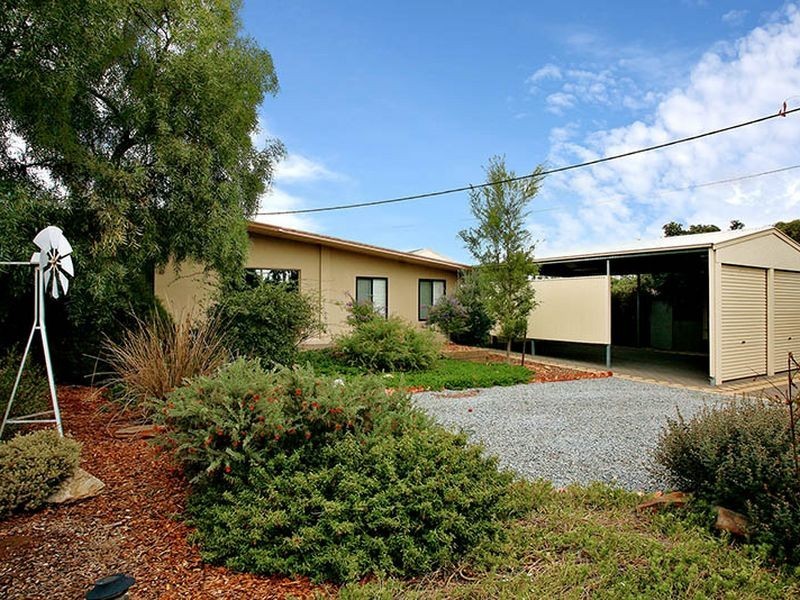 169 Brougham Dr, Valley View SA 5093