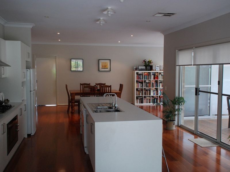 113 Shoalhaven Circuit, Mawson Lakes SA 5095