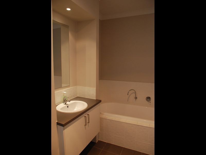 113 Shoalhaven Circuit, Mawson Lakes SA 5095