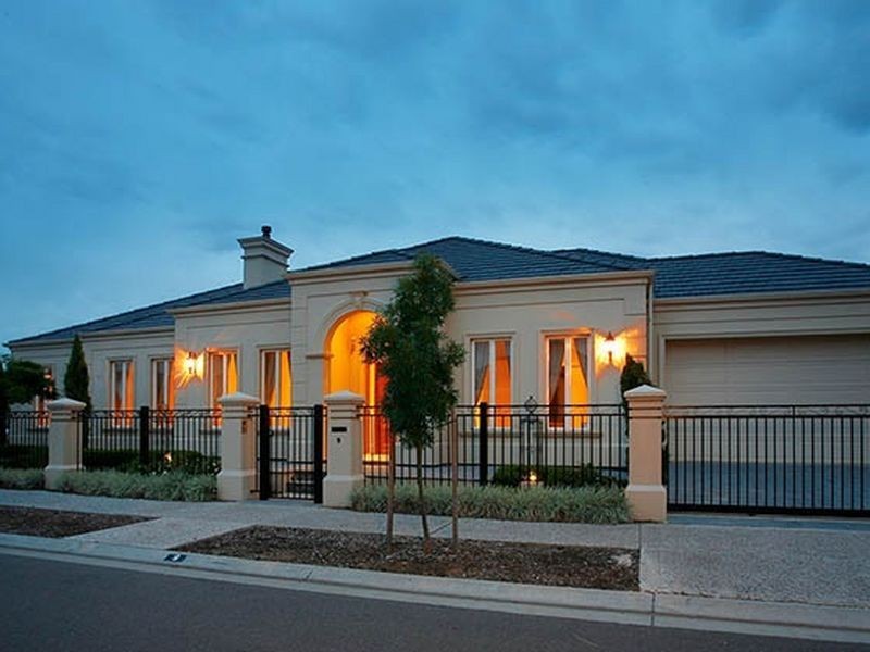 9 Dutton Ave, Mawson Lakes SA 5095