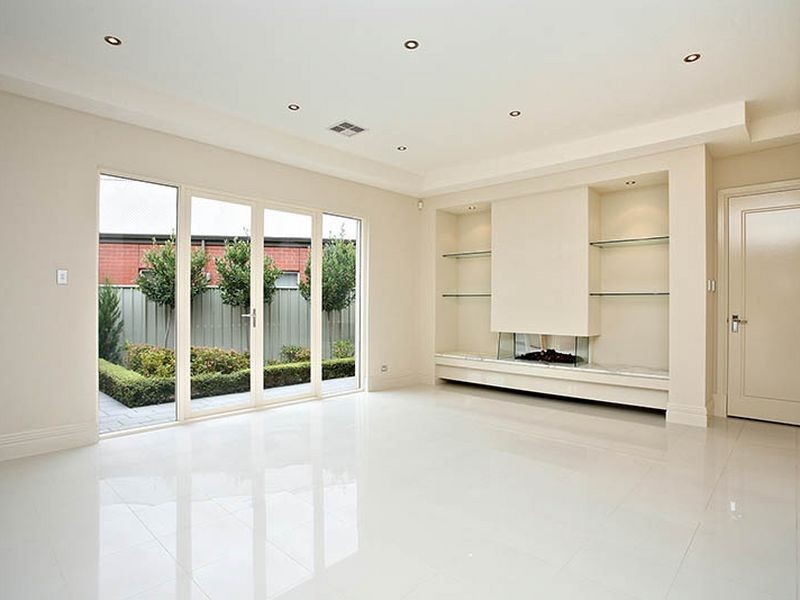 9 Dutton Ave, Mawson Lakes SA 5095