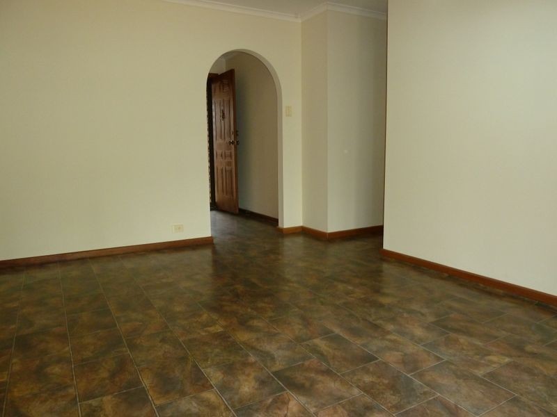 9 Caulfield Cres, Paralowie SA 5108