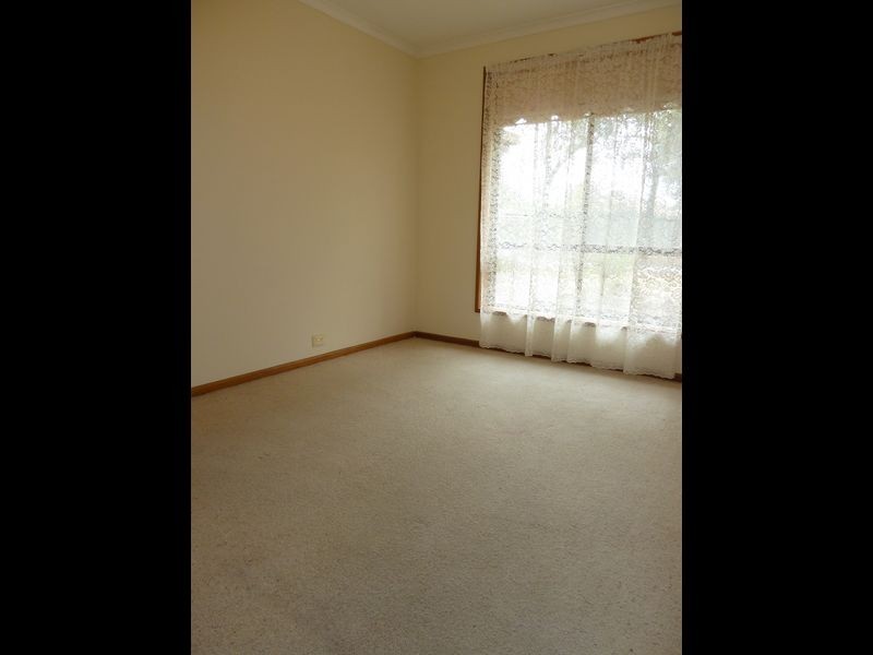 9 Caulfield Cres, Paralowie SA 5108