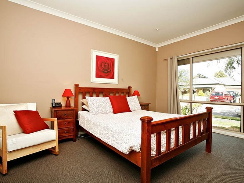 29 Beechwood Ave, Mawson Lakes SA 5095