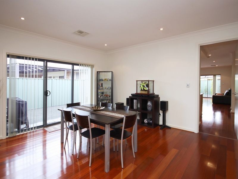 11 Innes Circuit, Mawson Lakes SA 5095