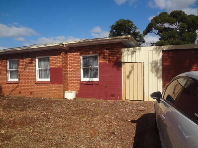 29 Secombe Street, Elizabeth Grove SA 5112